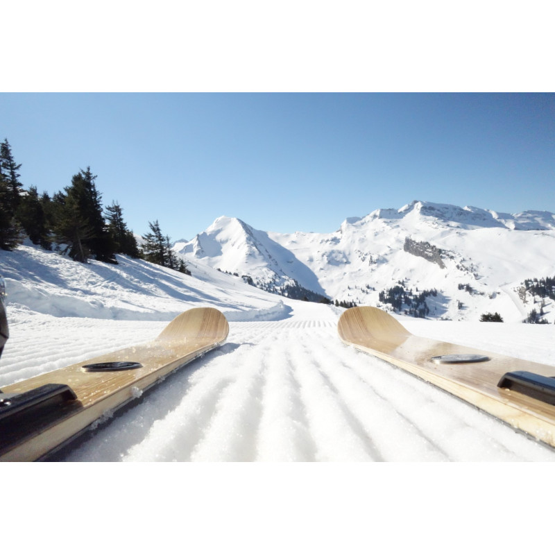 Ski en bois Maryse, ski femmes, ski de piste femme, ski alpin femme