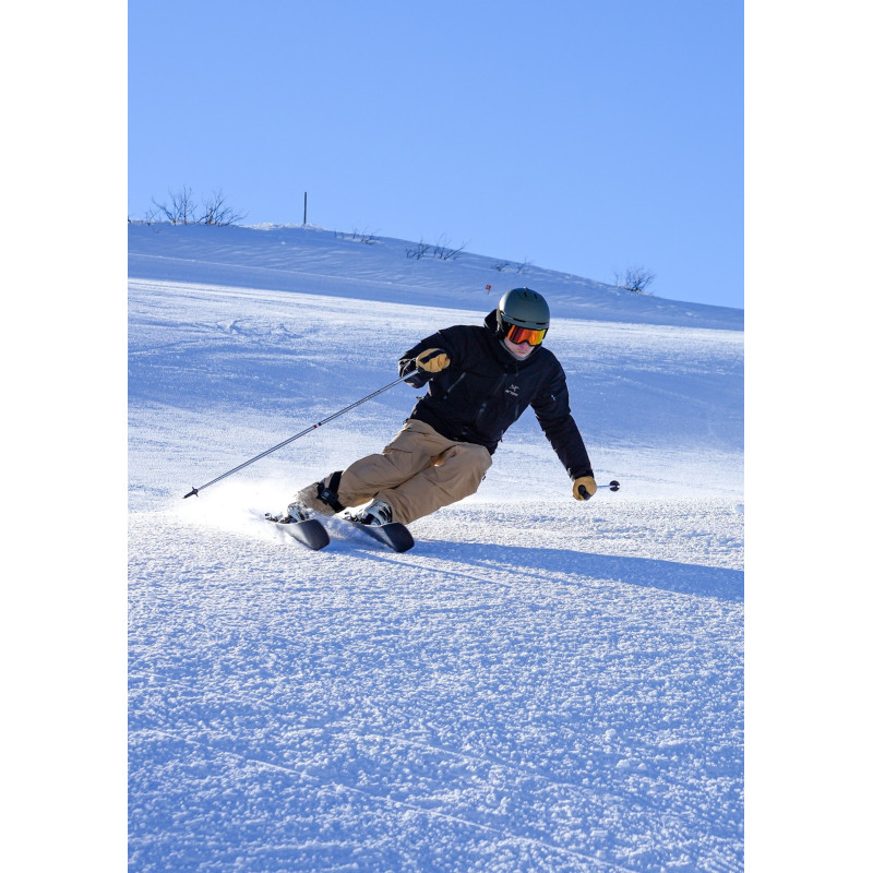 Ski Expert 94, un ski All Mountain incisif